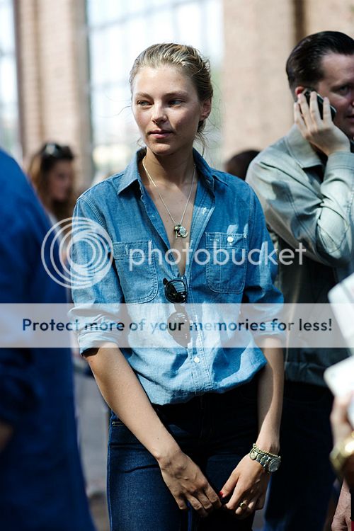 street style wearing a blue denim shirt 2014