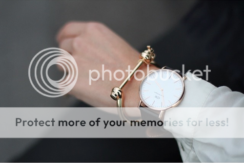 street style wearing a large watch 2014