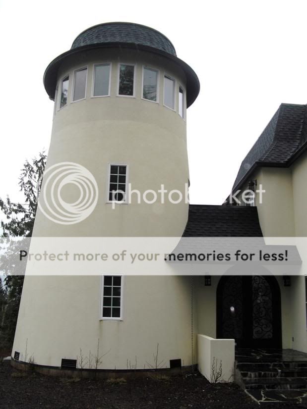 Unbelievable LOCAL 2008 House LEFT TO ROT! - General Chat